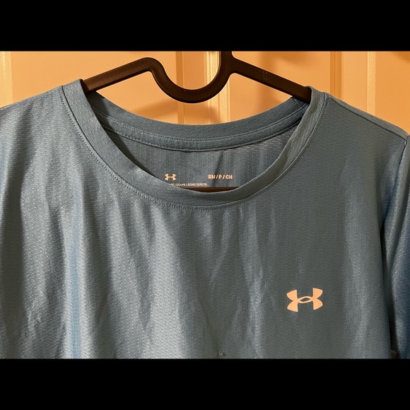 Under Armour Heat Gear Tech Twist Tee Shirt Women’s Small - Picture 4 of 8